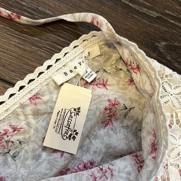 Nwt Sassafras Dress - Picture 4 of 6